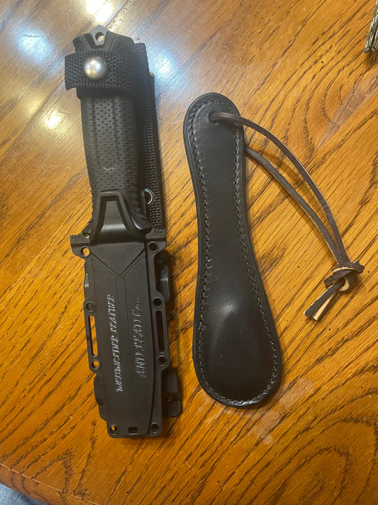 Unsprung black medium Sap tactical knife