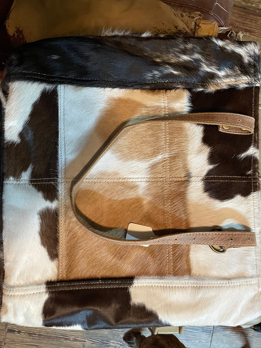 Myra Bag XL hair on hide bag